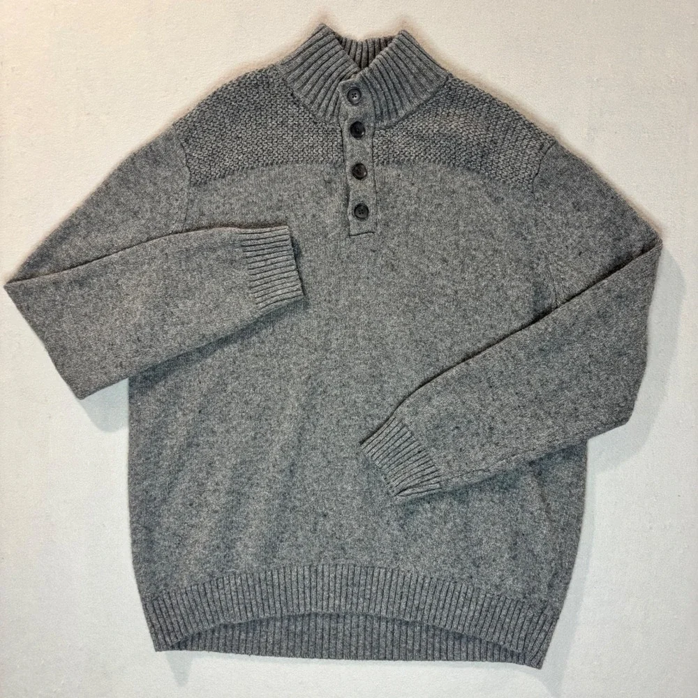 Banana Republic Mens XXL Gray Button Mock Neck Textured Shoulder Knit Sweater